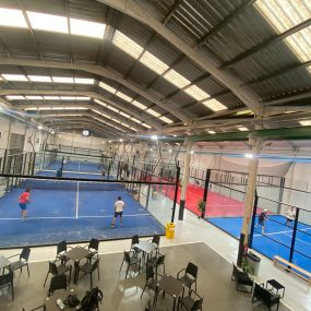 Bild von La Pobla Indoor Club de Padel