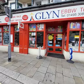 Bild von DHL Express Service Point (Ebbw Vale Post Office & Store)