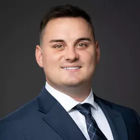 Aaron Carlisle - Old National Wealth Advisors, Wealth Advisor in Evansville,IN professional headshot