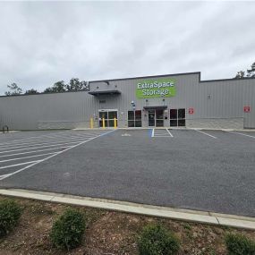 Beauty Image - Extra Space Storage at 3411 Apalachee Pkwy, Tallahassee, FL 32311