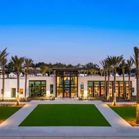 Resort-style recreation center