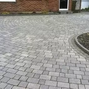 Bild von Premier Landscapes & Driveways