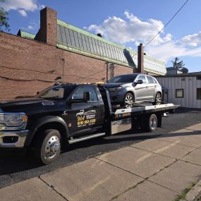 Bild von Towing Services - 24/7 Emergency Roadside Assistance (WA Towing)