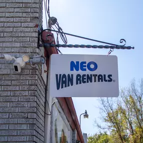 NEO Van Rentals - Alliance