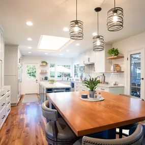 Bild von Peveler's Remodeling