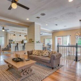 Heatherton Estates | Living Room