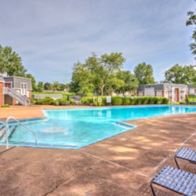 Heatherton Estates | Pool