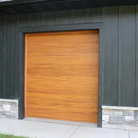 CHI Residential Garage Door
Contemporary, Planks Family