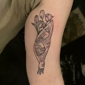Bild von Lunar Ink Gallery Tattoo Shop & Piercing Studio
