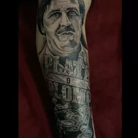 Bild von Lunar Ink Gallery Tattoo Shop & Piercing Studio