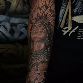Bild von Lunar Ink Gallery Tattoo Shop & Piercing Studio
