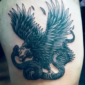 Bild von Lunar Ink Gallery Tattoo Shop & Piercing Studio