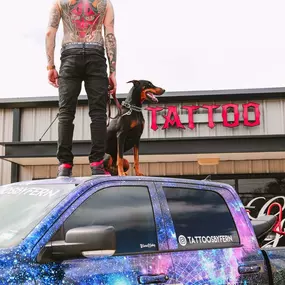 Bild von Lunar Ink Gallery Tattoo Shop & Piercing Studio