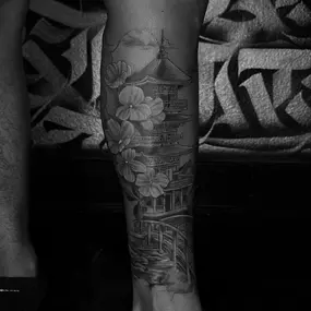 Bild von Lunar Ink Gallery Tattoo Shop & Piercing Studio
