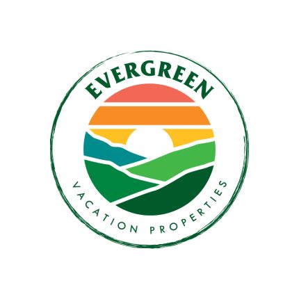 Logotipo de Evergreen Vacation Properties