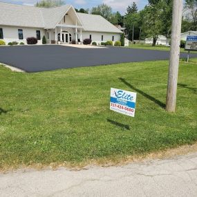 Bild von Elite Paving & Seal Coating Inc.