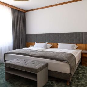 Double room and double comfort room with kingsize bed