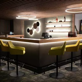 hotel bar