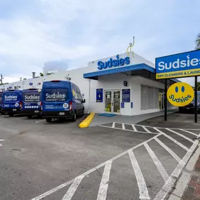 Bild von Sudsies Dry Cleaners North Miami