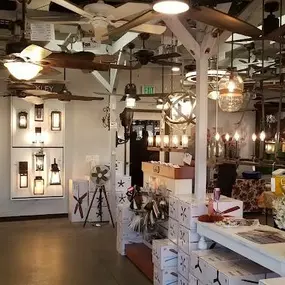 Bild von Fan Diego Lighting & Ceiling Fan Showroom