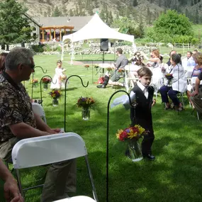 Bild von Entiat River Weddings & Events