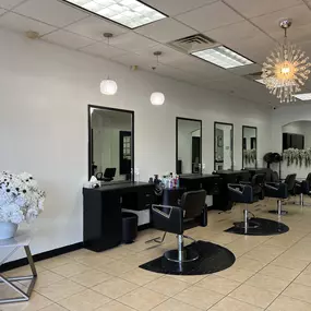 Women's Salon