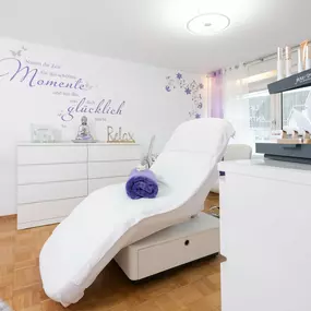 Bild von Kosmetikstudio Baden-Baden | AJOVIVE COSMETIC INSTITUTE by Agathe Jost