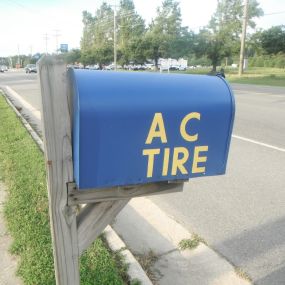 Bild von A.C.WOW Tire & Auto