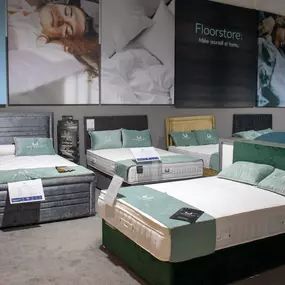 Floorstore beds