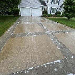 Bild von Bailey Brothers Exterior Cleaning LLc