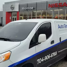 Auto Glass Experts Providing Auto Glass Repair Service For a Local Nissan Dealership