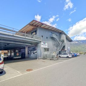 Plättli Atelier Rolf von Allmen, Keramikplattenhandel Interlaken