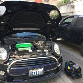 Bild von Car Battery Seattle