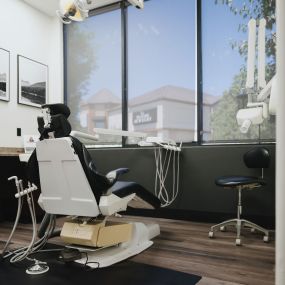 Bild von Posh Dental - Joshua Lange DDS