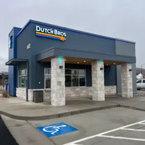 Dutch Bros Riverton