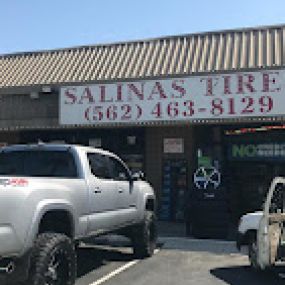 Bild von Salinas Tires Service