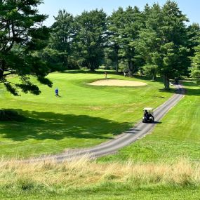 We have three state-of-the-art Trackman bays open to the public.
Experience indoor golf, munch on some food, and have a few drinks with friends.