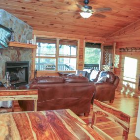 Bild von Sunset Ridge Log Cabin