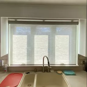 This is not just a shade. This is a Solar Shade with Powered Wand by Budget Blinds of Enfield. It's a stylish, motorized shade that you can control with a click of a button. It. Is. awesome. #BudgetBlindsEnfield #MotorizedSolarShade #ShadesOfBeauty #FreeConsultation #WindowWednesday #EnfieldCT