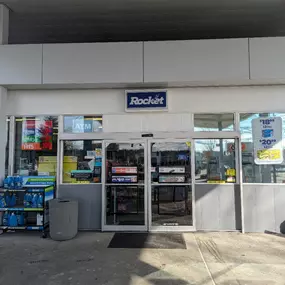 Bild von CoinFlip Bitcoin ATM - Rocket #5929 (Bothell)