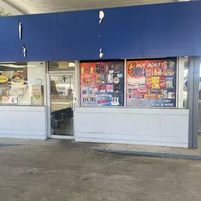Bild von CoinFlip Bitcoin ATM - Hot Box 1 (Richmond)