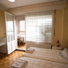 pension-maria-asun-habitacion-triple-03.jpg