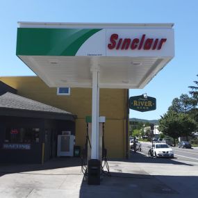 Sinclair gas station canopy