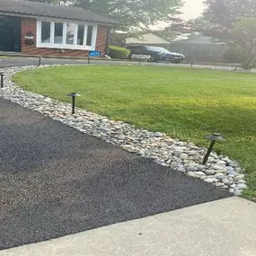 Driveway and stone detailing