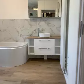 Bild von Bathtub Wholesale