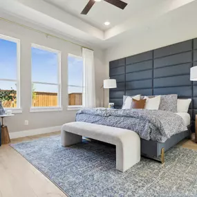 Hazelwood 55' Series Model Owner's Suite