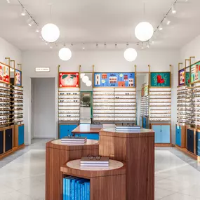 Bild von Warby Parker Thruway Center