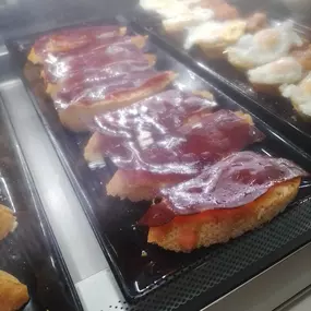 tostas-jamon.jpeg