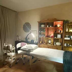 Bild von Reborn studio - kosmetický salon Mělník