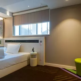 hub by Premier Inn accessible room